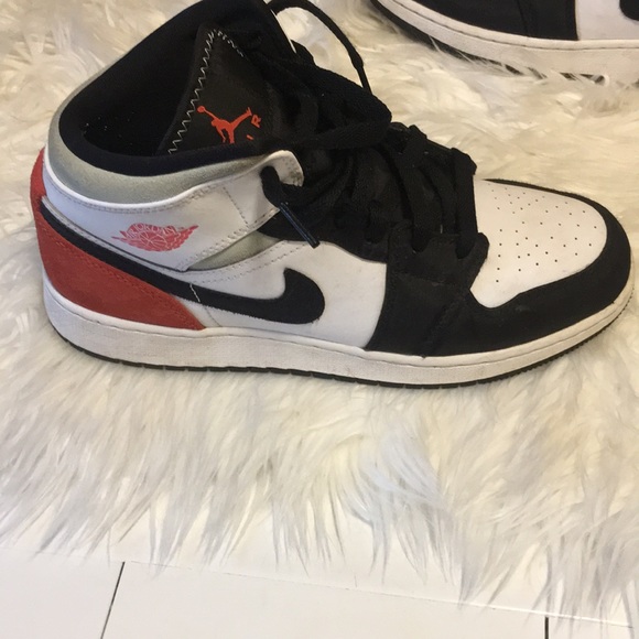 Jordan 1 mid Se union black toe - Picture 2 of 5